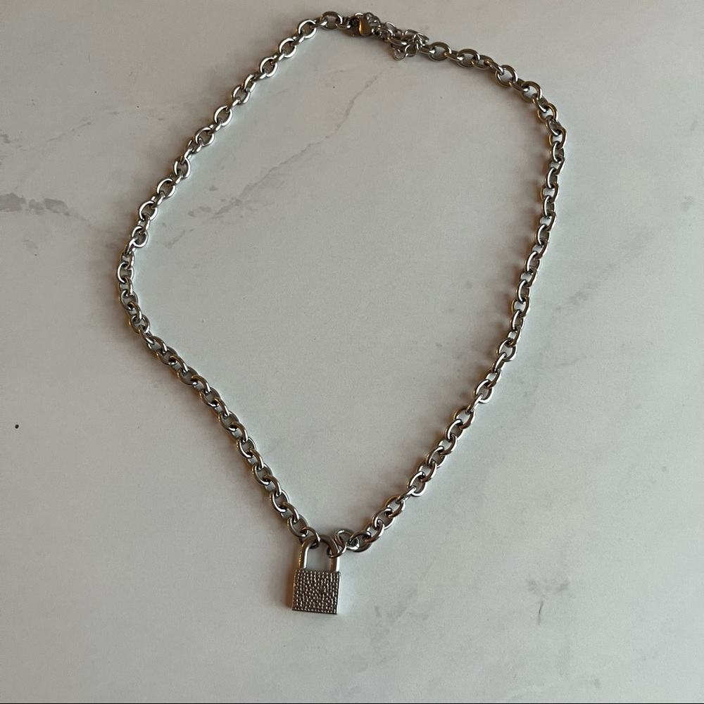 Silver Lock necklace